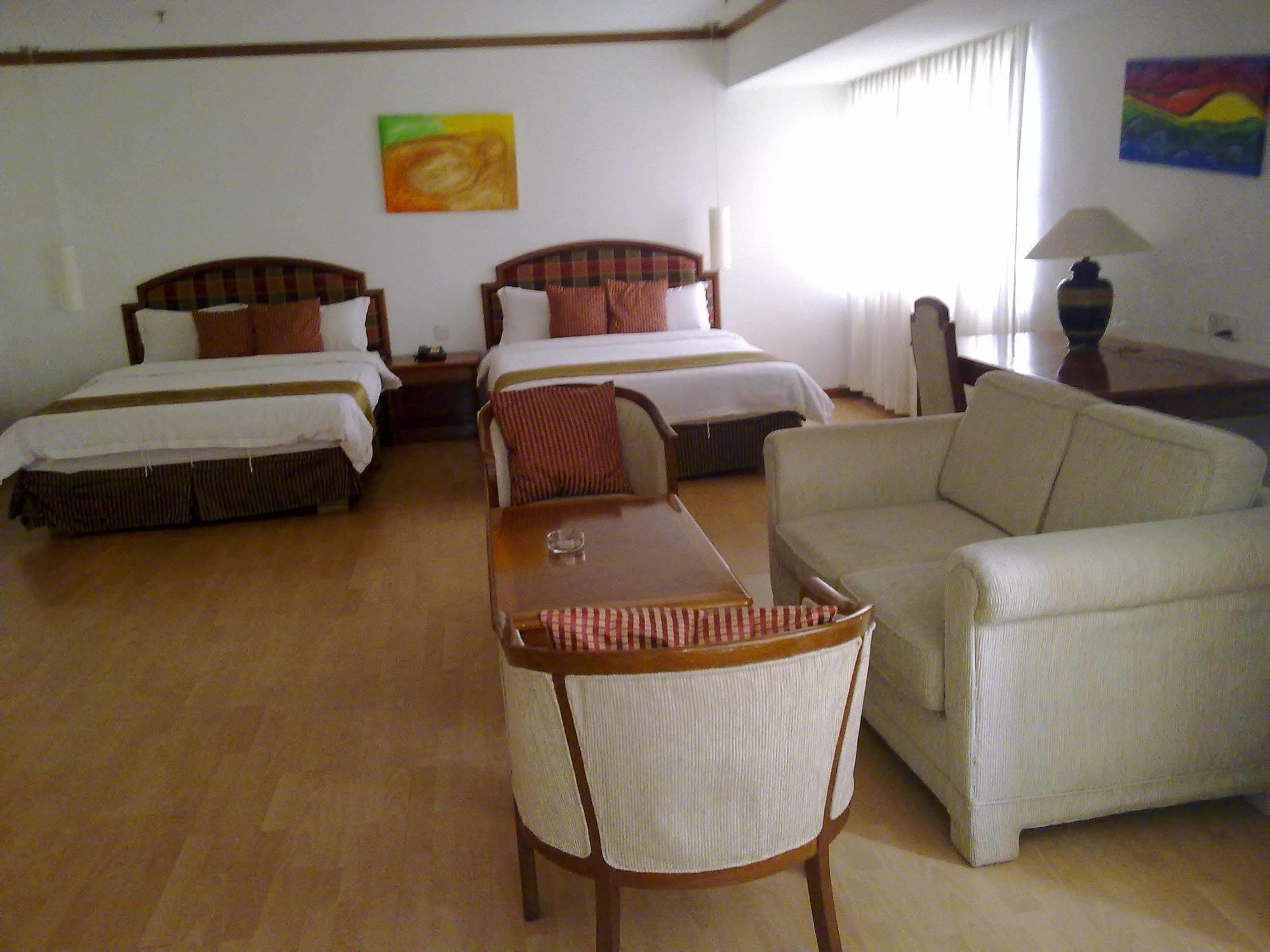 Kemena Plaza Hotel Bintulu Eksteriør billede